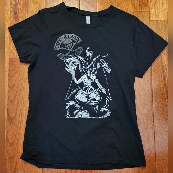 The Alley Chicago Baphomet tee - Picture 1 of 3
